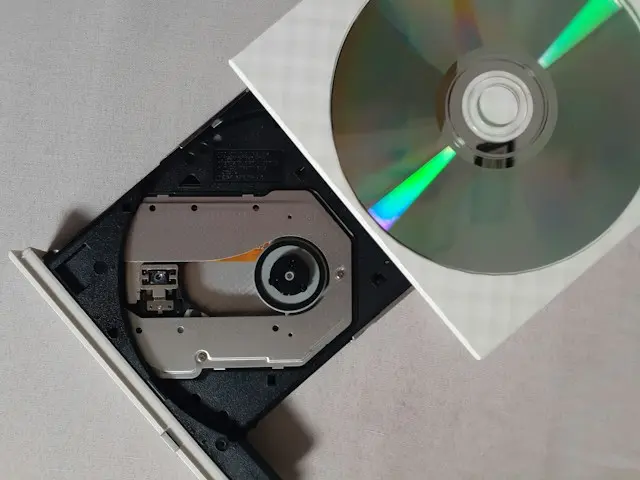 Как записать видео на диск DVD-R/RW с компьютера: встроенные средства Windows и macOS, сторонние программы